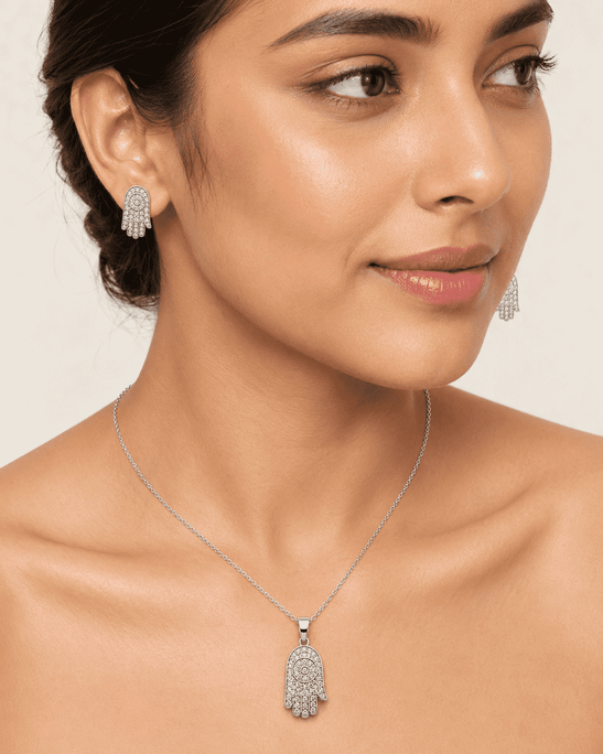 Gold plated pendant necklace at collarbone length — Anti-Tarnish Waterproof Jewellery | House of Zena