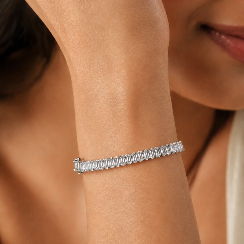 Éclat Baguette Tennis Bracelet