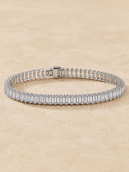Éclat Baguette Tennis Bracelet