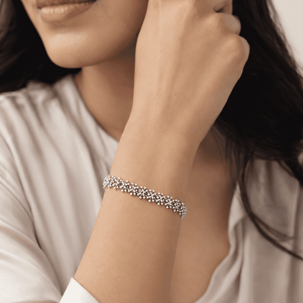 The Wild Daisy Chain Bracelet — Gold Plated Bloom Bracelet by House of Zena, front view — Anti-Tarnish Waterproof Jewellery | House of Zena
