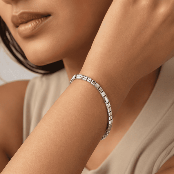 The Boardroom Siren Grid Chain — Gold Plated Grid Bracelet by House of Zena, front view — Anti-Tarnish Waterproof Jewellery | House of Zena