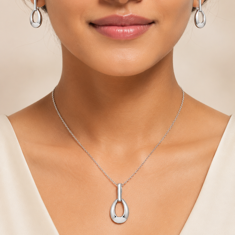 Évara Drop Pendant Set