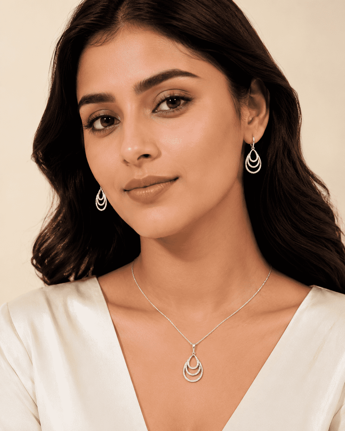 The Champagne Tower Cascade Set — Gold Plated Avelisse Cascade Pendant Set by House of Zena, front view