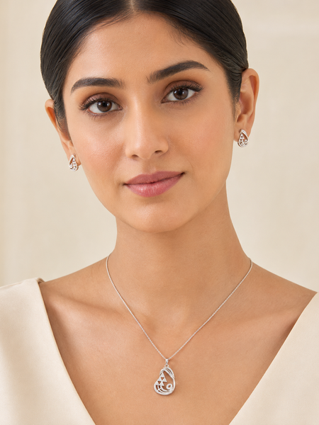 Celestia Geometric Pendant Set