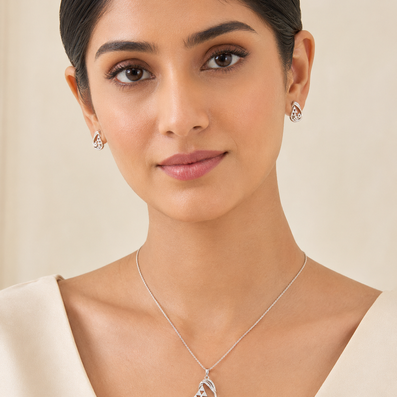 Celestia Geometric Pendant Set