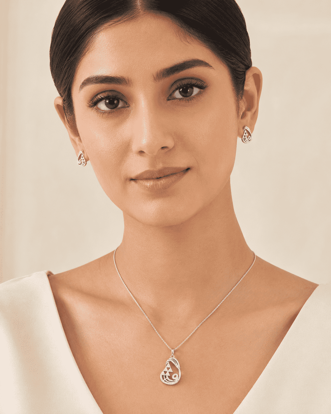 The Great Gatsby Cocktail Set — Silver-Tone Geometric Pendant Set by House of Zena, front view
