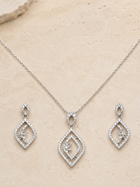 Celestia Bloom Pendant Set