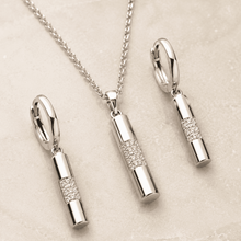 The "Minimal Effort" Bar Set — Gold Plated Bar Pendant Set by House of Zena, close-up detail