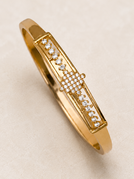 Celestelle Bar Bangle