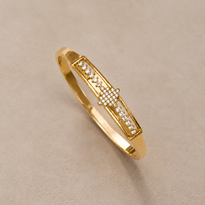 Celestelle Bar Bangle