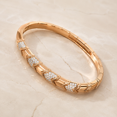Valenza Chevron Pavé Bangle