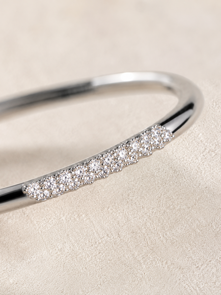 Éclat Slim Pavé Bangle