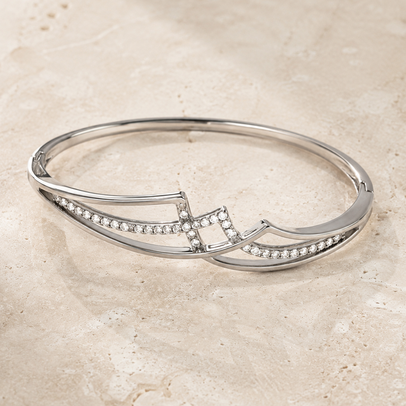 Astra Curve Bangle