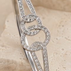 Éterne Link Pavé Bangle