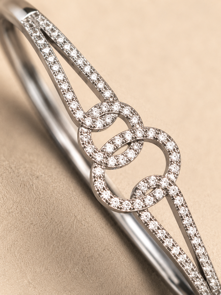 Éterne Link Pavé Bangle