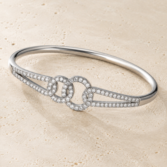 Éterne Link Pavé Bangle