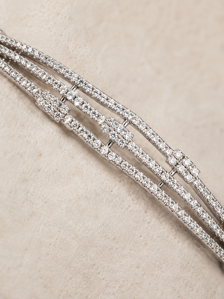 Astra Parallel Pavé Bangle