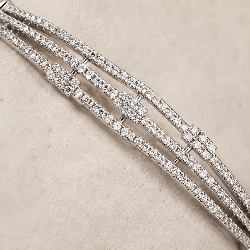 Astra Parallel Pavé Bangle
