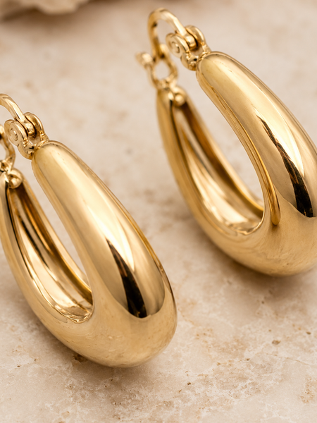 Veloura Teardrop Hoops