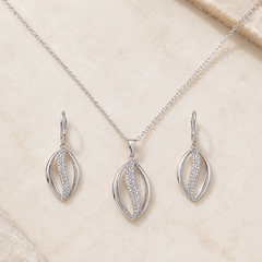 Veloura Wave Pendant Set