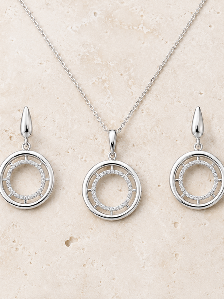 Aureline Halo Pendant Set