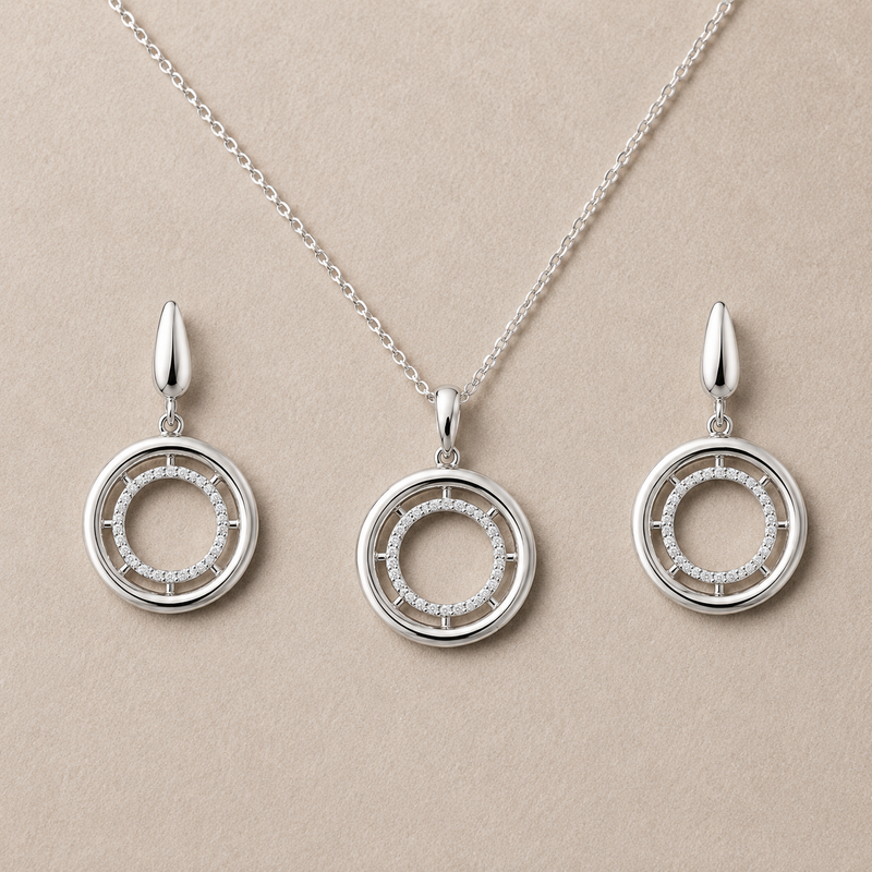 Aureline Halo Pendant Set