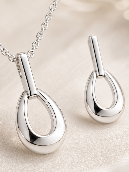Évara Drop Pendant Set