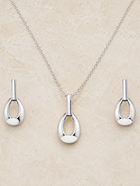 Évara Drop Pendant Set