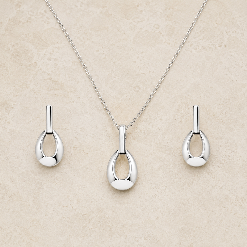 Évara Drop Pendant Set