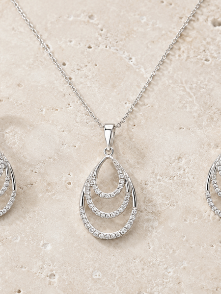 Avelisse Cascade Pendant Set