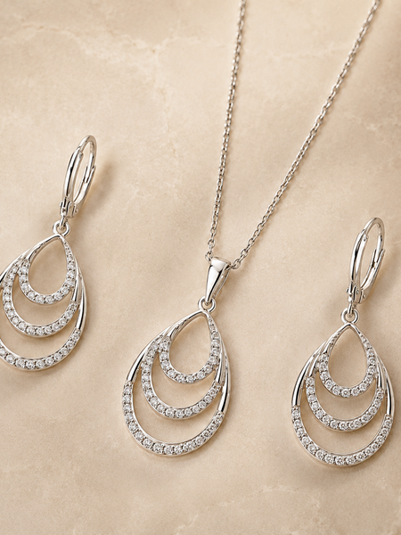 Avelisse Cascade Pendant Set