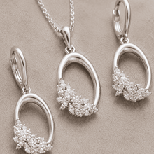 The Sunflower Sunshine Set — Silver-Tone Bloom Pendant Set by House of Zena, close-up detail