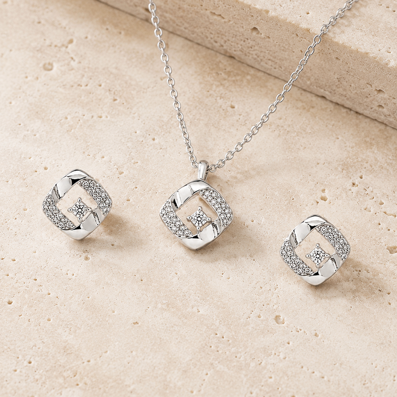 Virelle Square Pendant Set