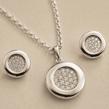 The Mooncake Pearl Glow Set — Silver-Tone Glow Pendant Set by House of Zena, close-up detail