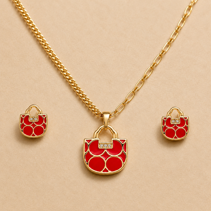 Rouge Luxe Charm Pendant Set