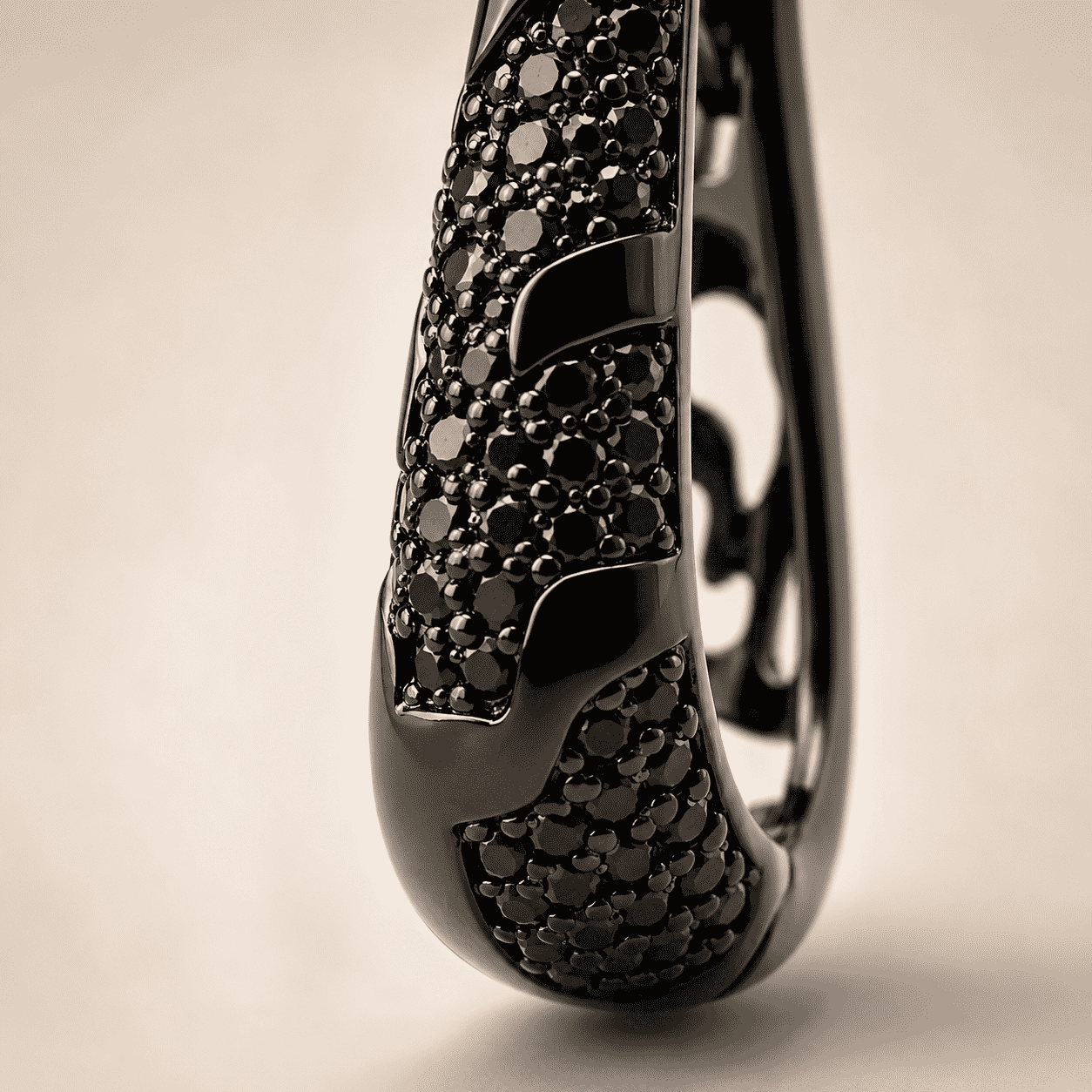 The "Dark Mode" Chunky Hoops