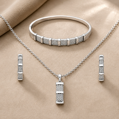 Nova Grid Jewellery Set
Includes
Pendant Necklace
Statement Bracelet
Matching Earrings