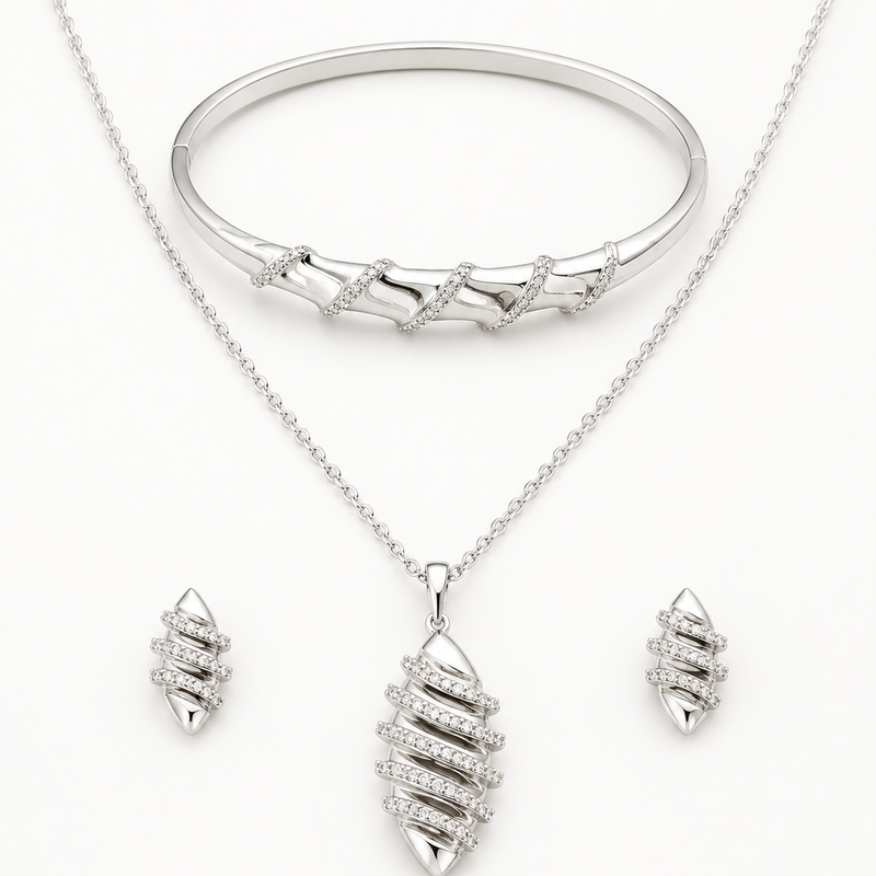 Luna Wave Jewellery Set
Includes
Pendant Necklace
Statement Bracelet
Matching Stud Earrings
