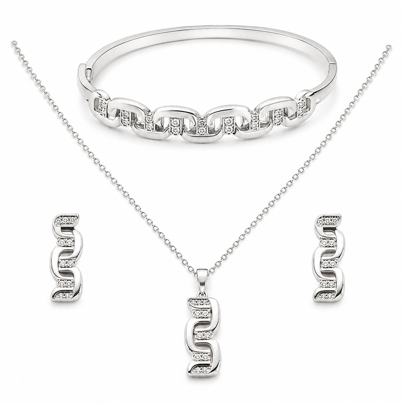 Monarch Link Jewellery Set
Includes
Pendant Necklace
Statement Bracelet
Matching Earrings