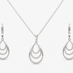 Avelisse Cascade Pendant Set
