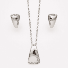 The Modernist Frame Solitaire Set — Gold Plated Modernist Edge Pendant Set by House of Zena, gift packaging
