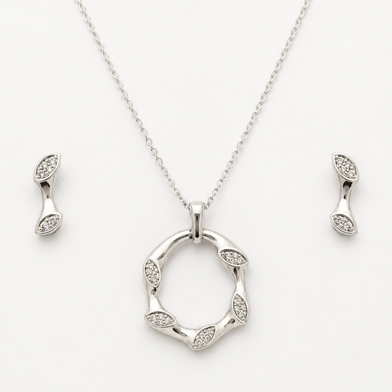 Eterna Loop Pendant Set