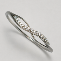 Elowen Infinity Bangle