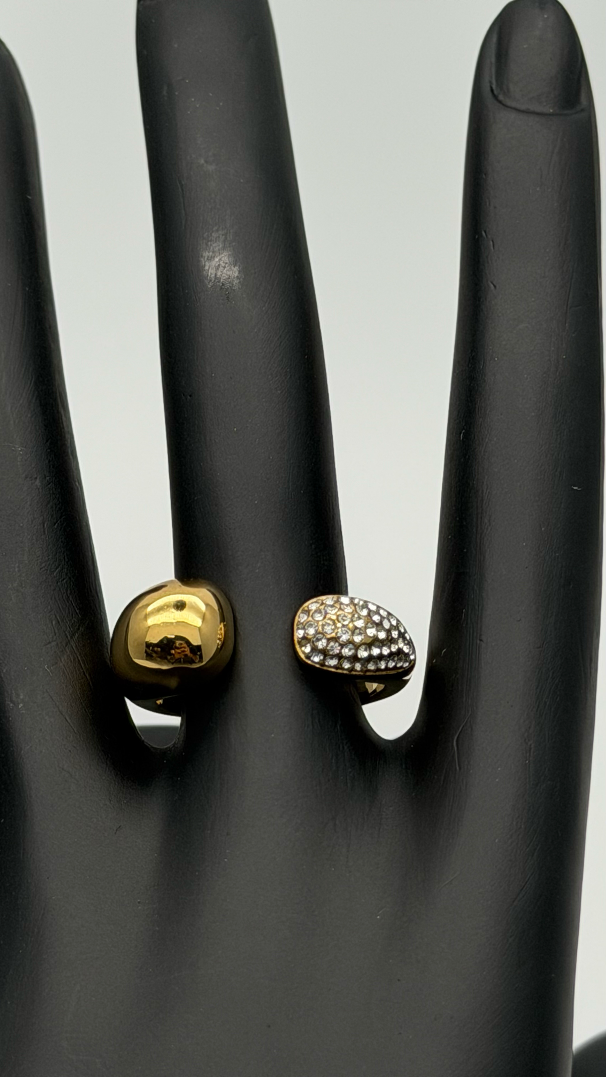 The "Instant Stack" Crossover Cage Ring — Studio Packshot (Angle 3)