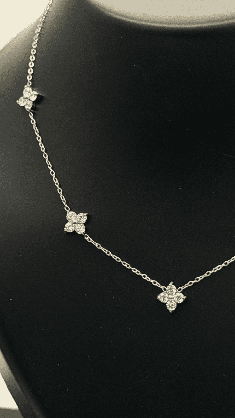 The "Main Event" Imperial Scallop Collar Necklace — Studio Packshot (Angle 2)